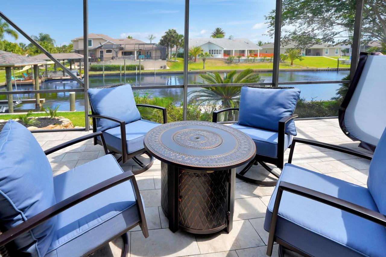 Manor On The Canal Palm Coast Exterior photo